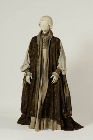 Clothing of Louis II crafted for the wedding with Mary of Habsburg (1520) in Hungarian national museum, Budapest