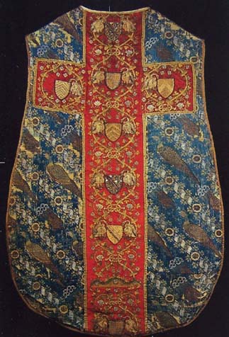 Chasuble made of Italian lampas was created in ca 1398. Abegg-Stiftung Foundation, Bern (?)