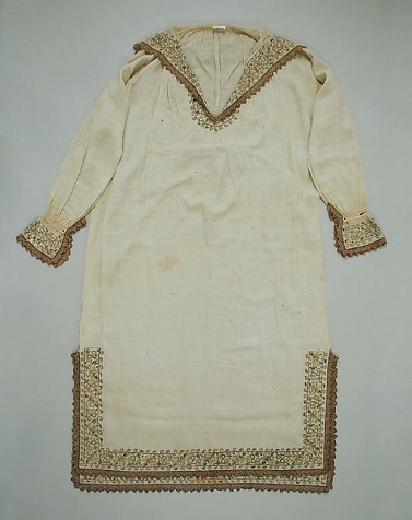 Embroidered linen shirt late 16th century, Metropolitan Museum of New York