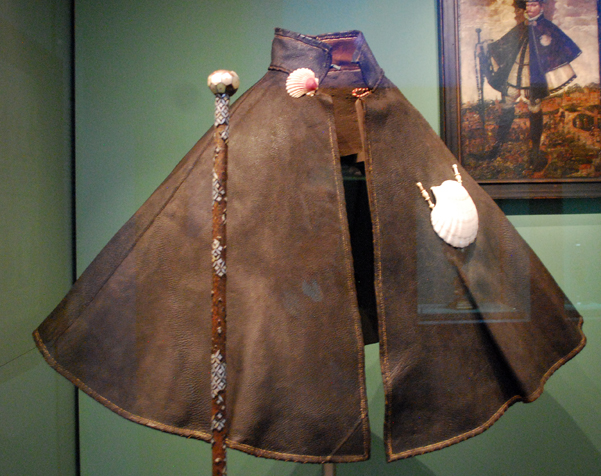 Traveling Cloak of Stephan Praun III (1570), Germanisches Nationalmuseum, Nurmberg.