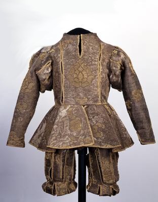 Suits of Mority von Sachsen at his wedding to Anna of Denmark (1532-85) in 1548; Italian fabric, Saxon tailor; Ruestkammer, Dresden, Germany