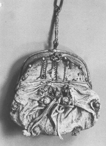 Purse, 14th century, Stadtmusem, Kolin