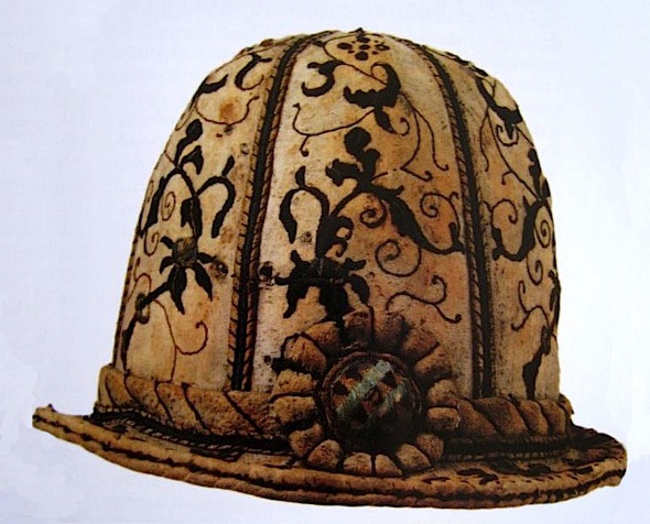 Leather hat mid 16th century, Museo Bagatti Valsecchi, Milan